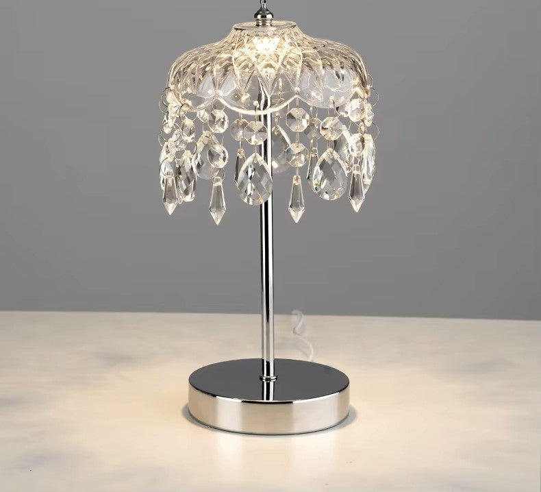 Luxe Crystals Lamp